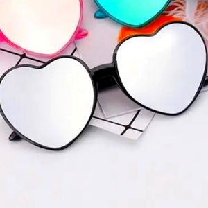 Mirrored Flat Lens Fashion Sunglasses for Women